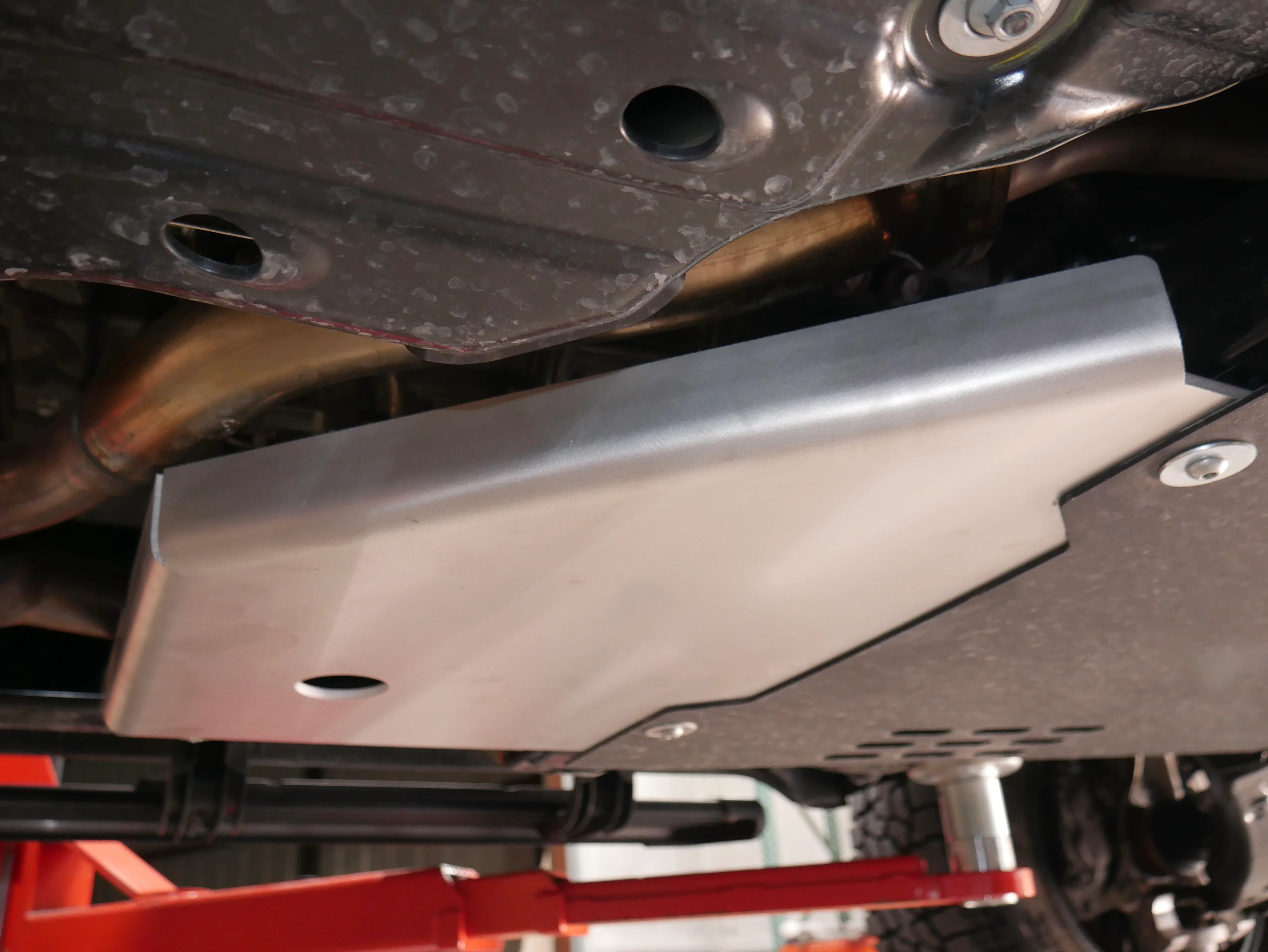 HYBRID Toyota Tundra | Sequoia | Transfer Case Skid - Image 4